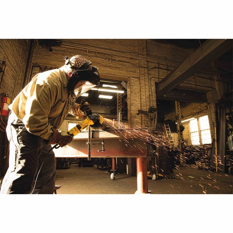 DEWALT DWE43066N 6" (150mm) High Performance Trigger Switch Grinder - Mississauga Hardware Centre IncDEWALTDWE43066N