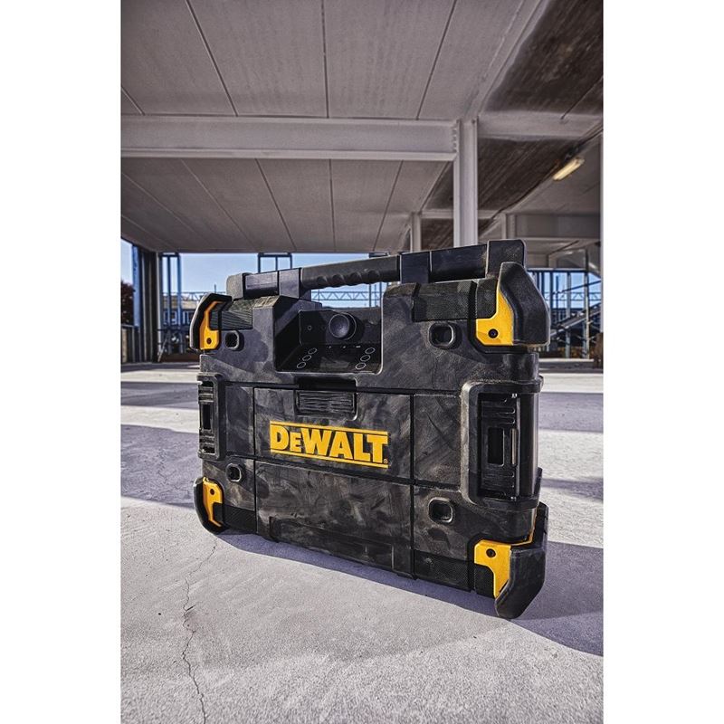 DEWALT DWST17510 TSTAK® PORTABLE BLUETOOTH RADIO + CHARGER - Mississauga Hardware Centre IncDEWALTDWST17510