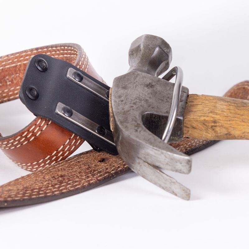 HammerMaster: the Tactical Hammer Holder - Mississauga Hardware Centre Inc