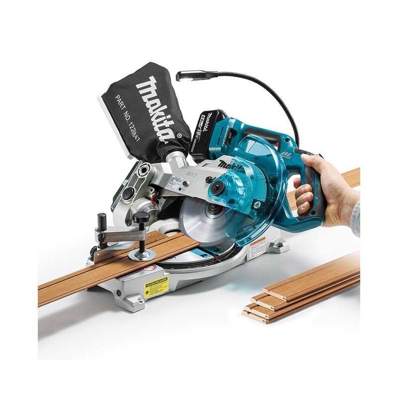 Makita 6 - 1/2" Cordless Dual Compound Mitre Saw with Brushless Motor - Mississauga Hardware Centre IncMakitaDLS600Z