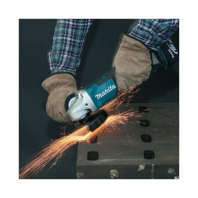 Makita DGA455Z 4 - 1/2" Cordless Angle Grinder with Brushless Motor - Mississauga Hardware Centre IncMakitaDGA455Z