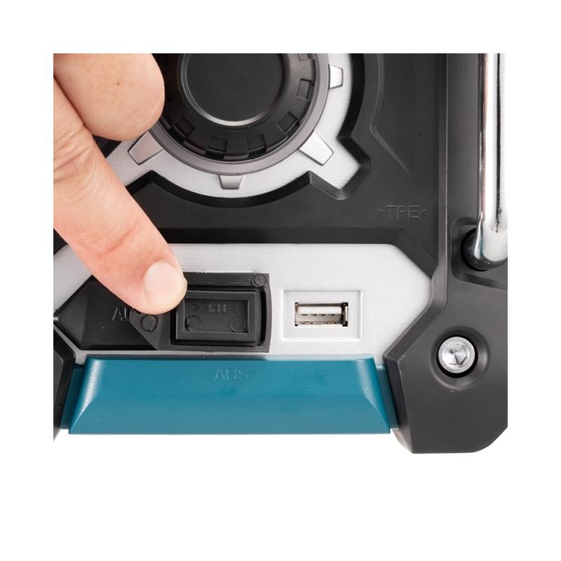 Makita DMR108N Cordless or Electric Jobsite Radio w/Bluetooth (Tool Only) - Mississauga Hardware Centre IncMakitaDMR108N