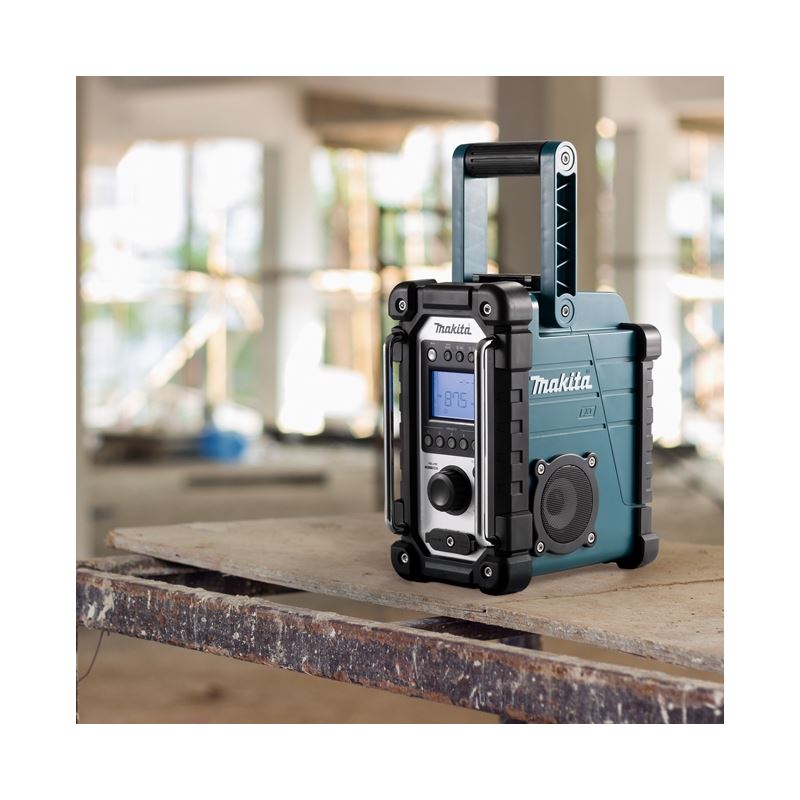 Makita DMR116 18V LXT Cordless or Electric Jobsite Radio (Tool Only) - Mississauga Hardware Centre IncMakitaDMR116