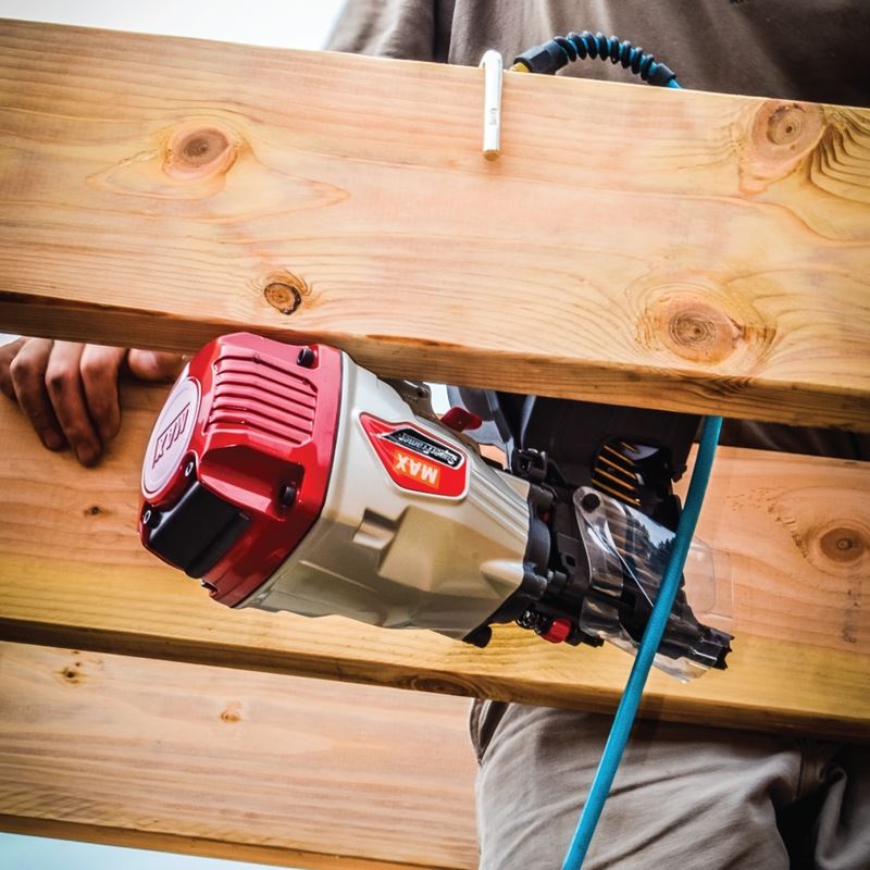 MAX CN890F2 Framing Coil Nailer up to 3 - 1/2 in - Mississauga Hardware Centre Inc