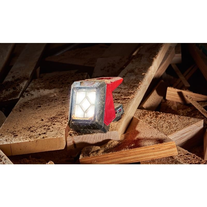 Milwaukee 2364 - 20 M12 Compact Flood Light - Mississauga Hardware Centre IncMilwaukee2364-20