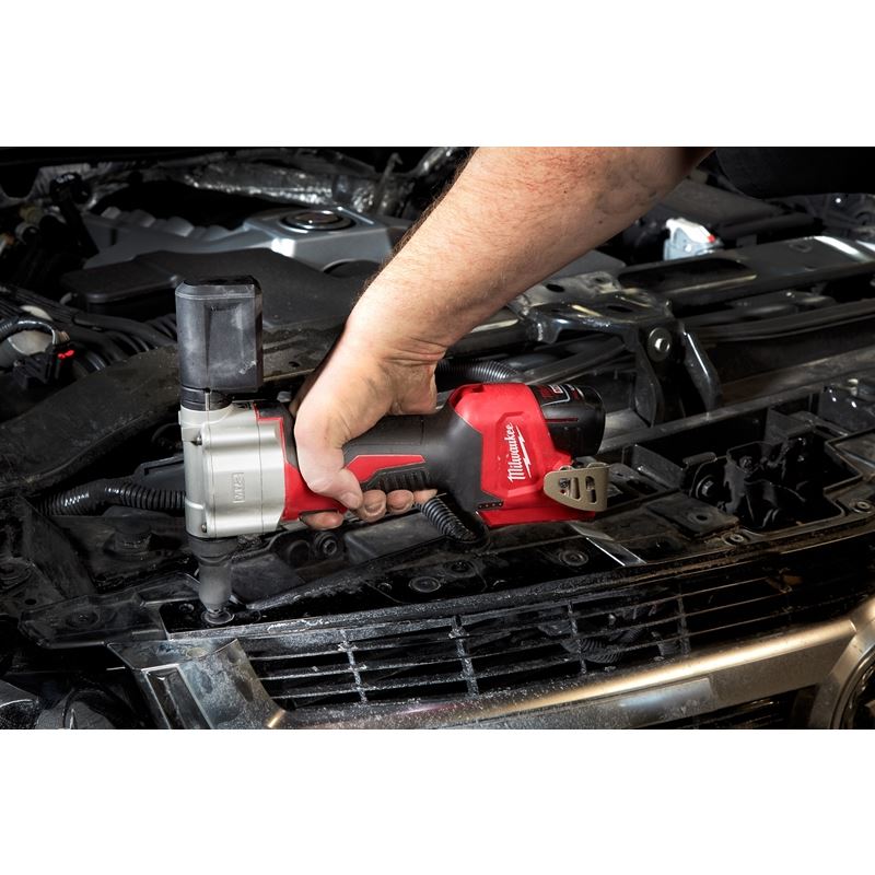Milwaukee 2550 - 22 M12 Rivet Tool Kit - Mississauga Hardware Centre IncMilwaukee2550-22