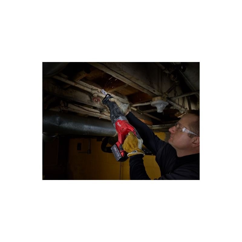 Milwaukee 2621 - 22 M18 SAWZALL Reciprocating Saw Kit - Mississauga Hardware Centre IncMilwaukee2621-22