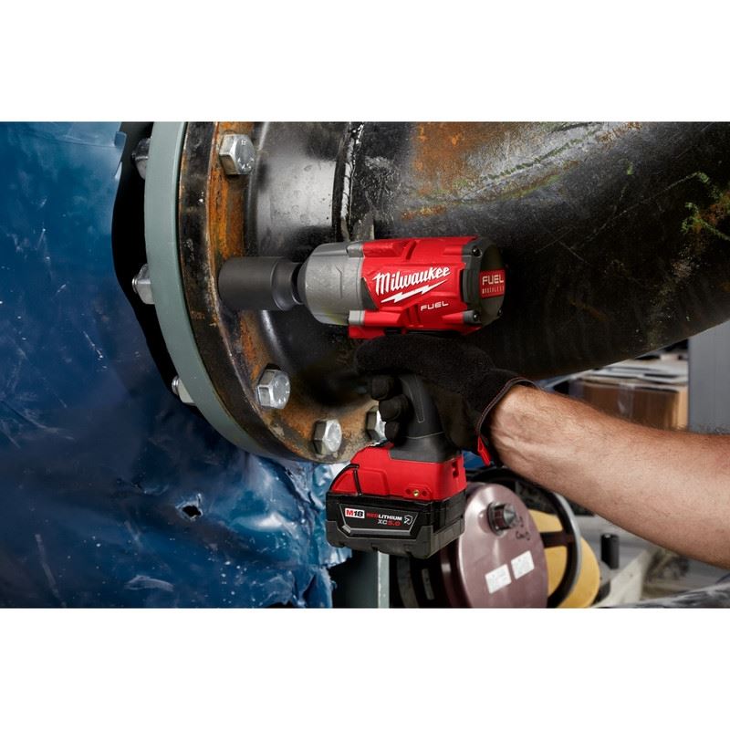 Milwaukee 2766 - 22R M18 FUEL High Torque 1/2in Impact Wrench with Pin Detent Kit - Mississauga Hardware Centre Inc