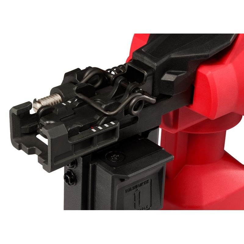 Milwaukee 2843 - 20 M18 FUEL UTILITY FENCING STAPLER - Mississauga Hardware Centre Inc