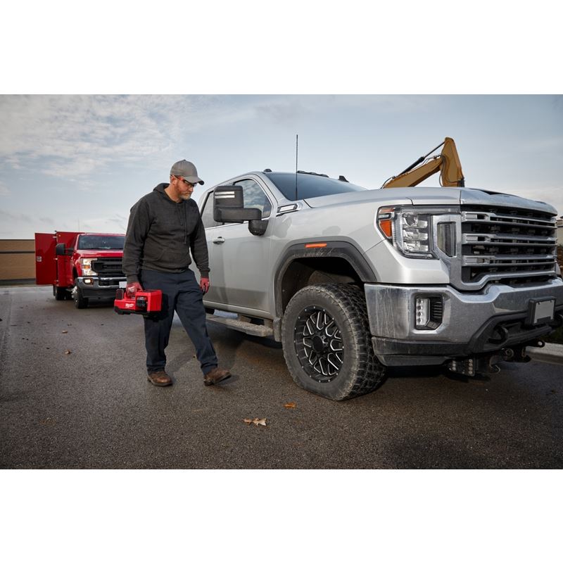 Milwaukee 2848 - 20 M18 Inflator - Mississauga Hardware Centre Inc