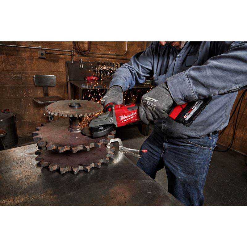 Milwaukee 2887 - 20 M18 FUEL 5in Flathead Braking Grinder, Slide Switch Lock - On - Mississauga Hardware Centre Inc