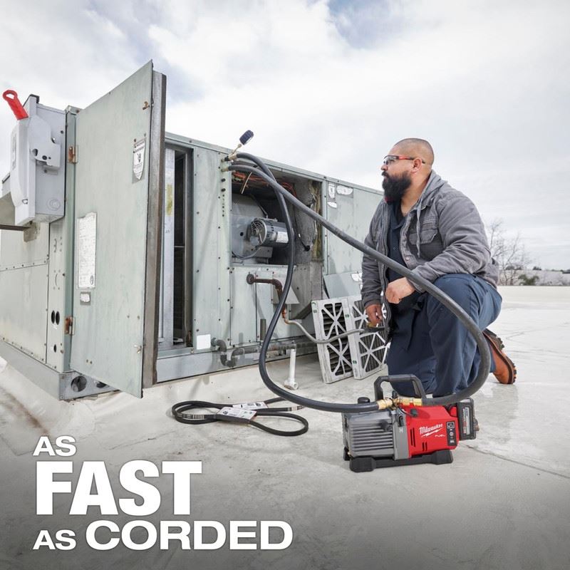 Milwaukee 2941 - 21 M18 FUEL 5 CFM Vacuum Pump Kit - Mississauga Hardware Centre Inc