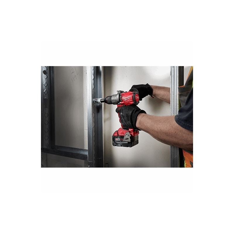 Milwaukee 2996 - 22 M18 FUEL 2 - Tool Hammer Drill & Impact Driver w/ ONE - KEY Combo Kit - Mississauga Hardware Centre Inc