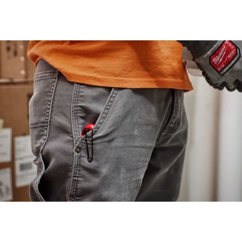 Milwaukee 48 - 22 - 1516 Compact Side Slide Utility Knife - Mississauga Hardware Centre Inc