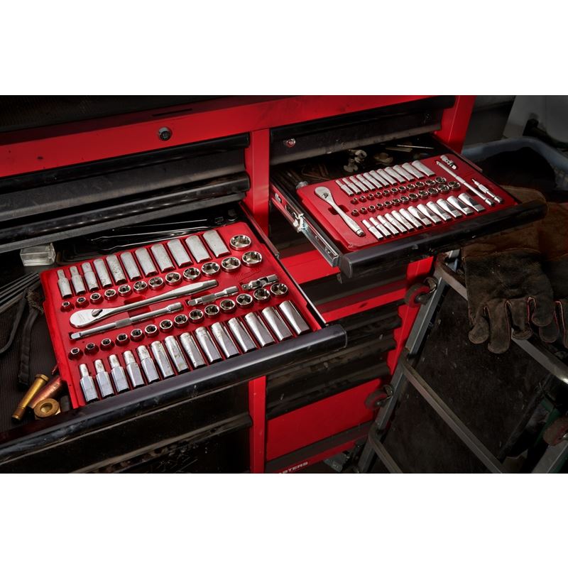 Milwaukee 48 - 22 - 9004 1/4 in Drive 50pc Ratchet and Socket Set - SAE and Metric - Mississauga Hardware Centre Inc