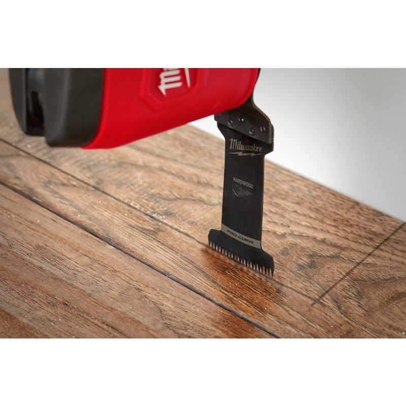 Milwaukee 49 - 25 - 1131 OPEN - LOK 1 - 3/8 in Hcs Japanese Tooth Pro - Curve Hardwood Blade 1 Pk - Mississauga Hardware Centre Inc