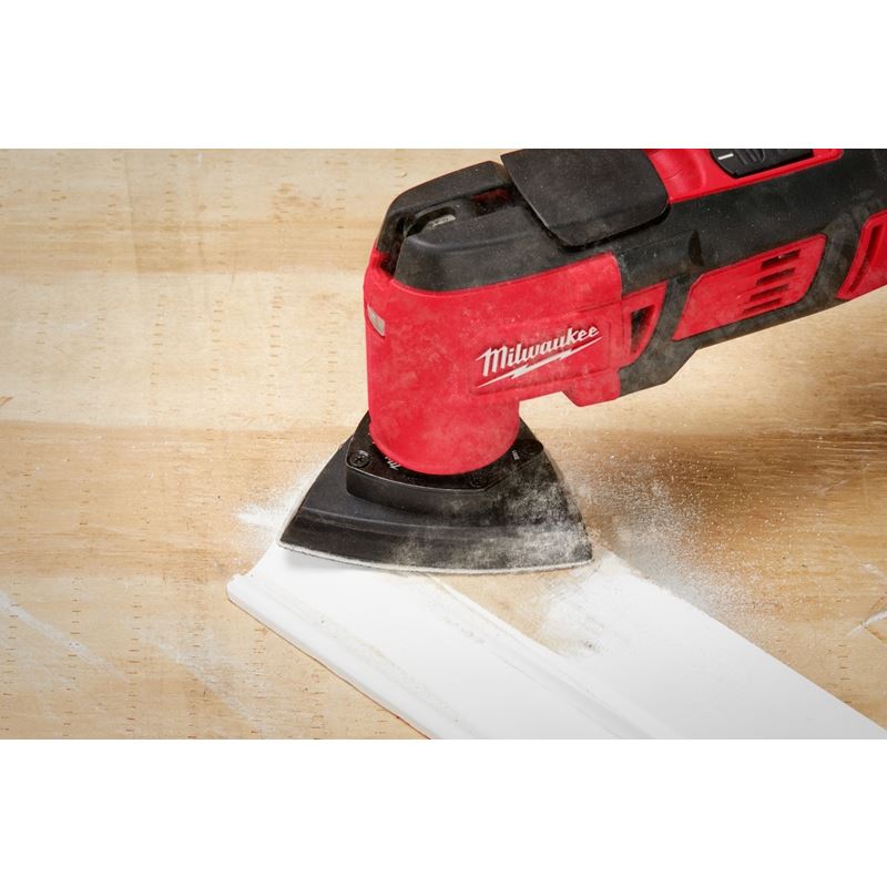 Milwaukee 49 - 25 - 2001 OPEN - LOK 3 - 1/2 in Triangle Sanding Pad 1 Pk - Mississauga Hardware Centre Inc