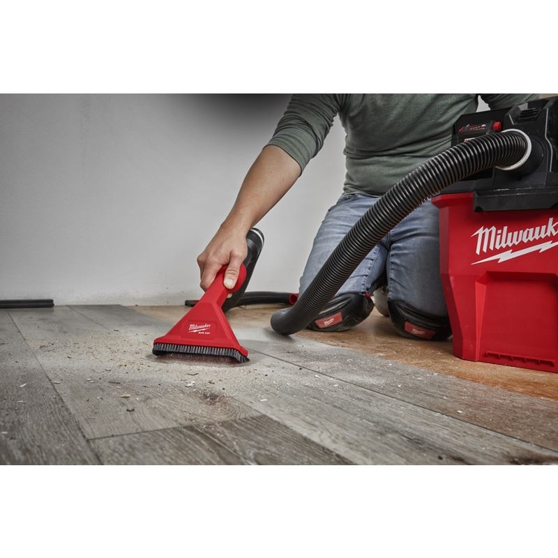 Milwaukee 49 - 90 - 2038 AIR - TIP Rocking Utility Nozzle w/ Brushes - Mississauga Hardware Centre Inc