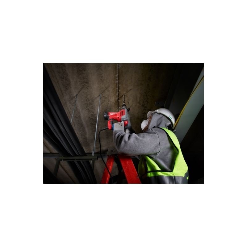 Milwaukee | 5268 - 21 1 - 1/8" SDS Plus Rotary Hammer Kit - Mississauga Hardware Centre IncMilwaukee5268-21
