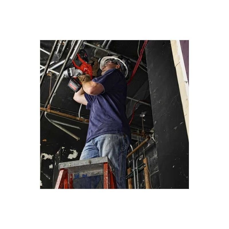 Milwaukee | 6242 - 6 Compact Band Saw - Mississauga Hardware Centre IncMilwaukee6242-6