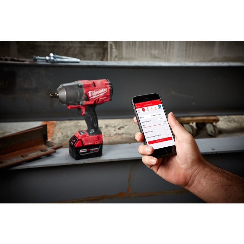 Milwaukee M18 FUEL w/ ONE - KEY High Torque Impact Wrench 1/2" Friction Ring Kit - Mississauga Hardware Centre IncMilwaukee2863-22