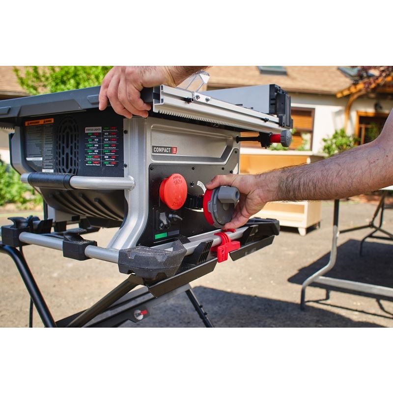 SawStop CTS - 120A60 10in Compact Table Saw - 15A 120V 60Hz - Mississauga Hardware Centre Inc