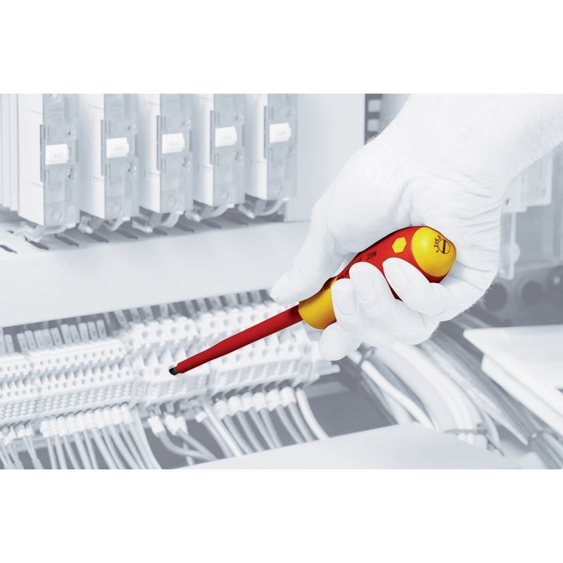 Wiha Insulated SlimLine Slotted, Phillips, Square and Xeno Screwdrivers 11 Piece Set - Mississauga Hardware Centre IncWiha ToolsWIHA-32198