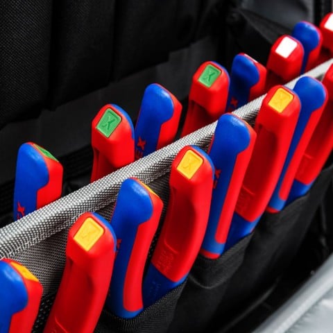 KNIPEX 00 63 06TCR SBA 6 Pc KNIPEXTEND ColorCoded and TetheredTool Clips, Red