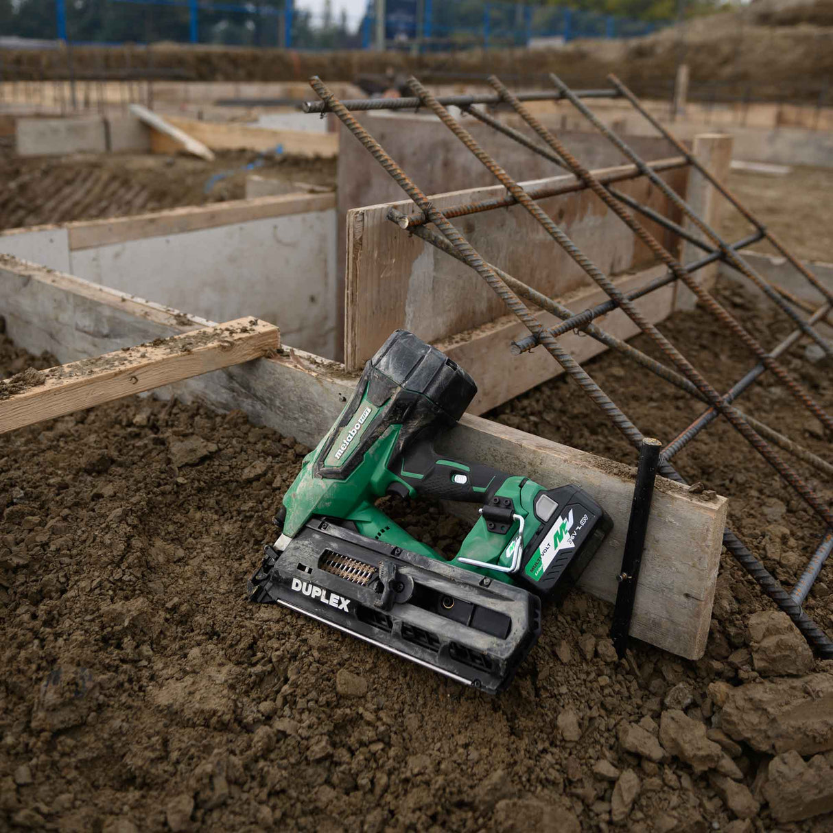 metabo HPT 36V 3-1/2 Inch Duplex Nailer