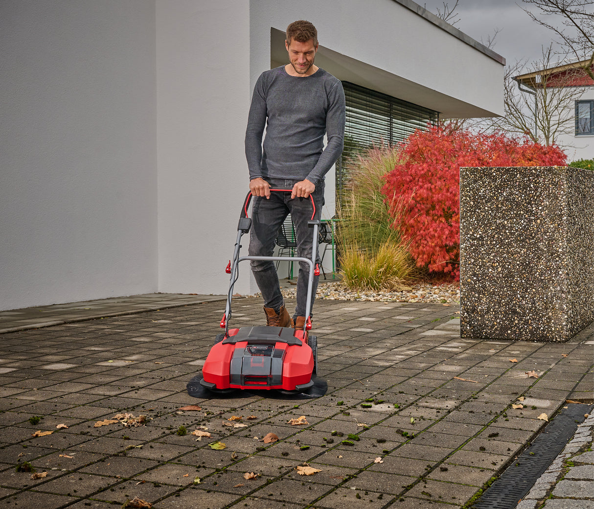 Einhell 2352045 18V 24" Cordless Push Floor Sweeper