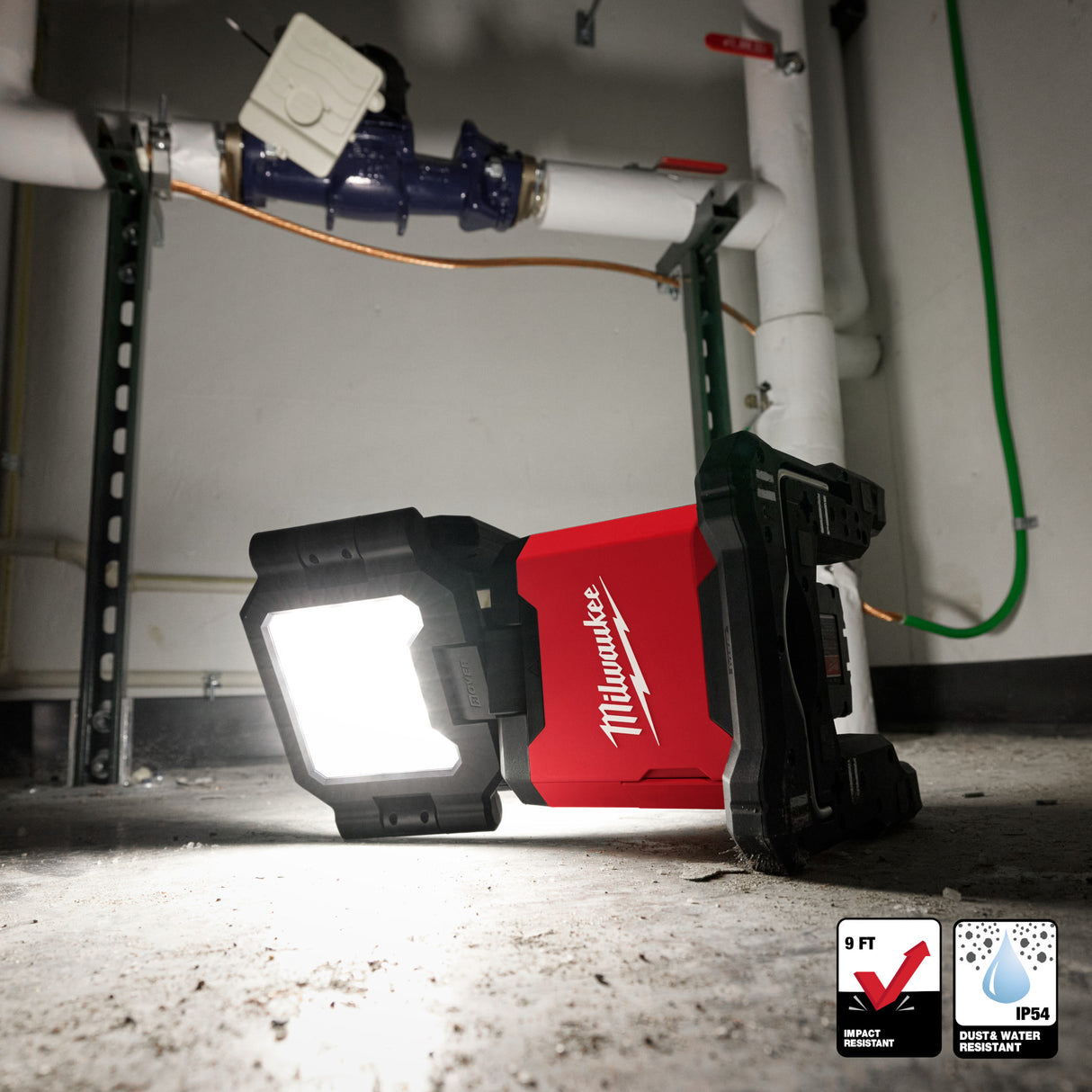 Milwaukee 2368-20 M18™ ROVER™ Dual Power Triple-Panel Flood & Area Light