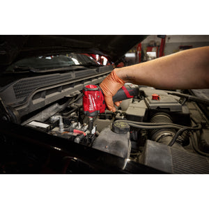 Milwaukee 2562-21 M12 FUEL™ Stubby 3/8" Impact Wrench Kit