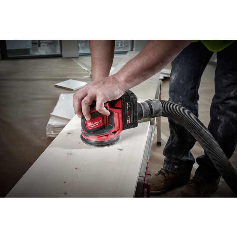 2648 - 21 M18 18 Volt Lithium - Ion Cordless Random Orbit Sander Kit - Mississauga Hardware Centre Inc