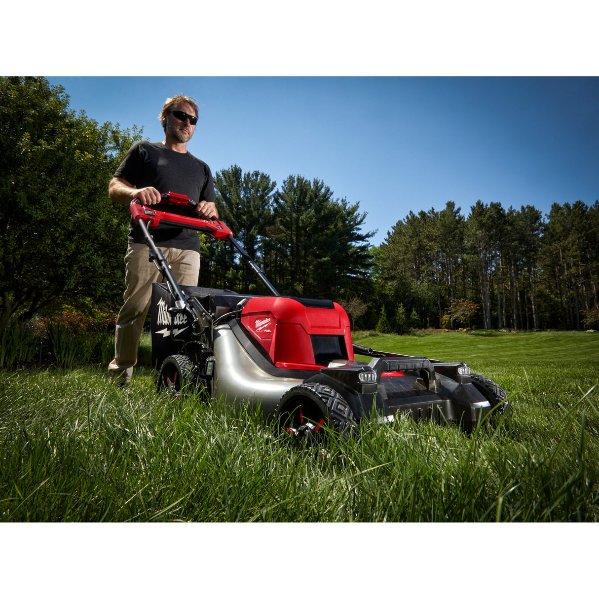 Milwaukee 2823-20 M18 FUEL™ 21" Self-Propelled Dual Battery Mower (Tool Only)