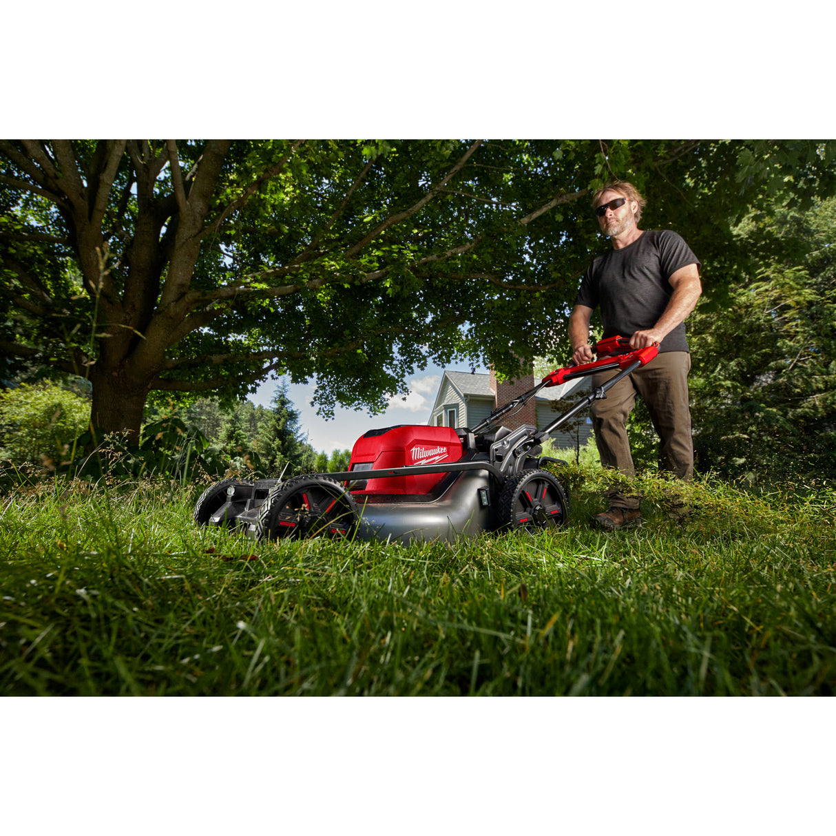 Milwaukee 2823-20 M18 FUEL™ 21" Self-Propelled Dual Battery Mower (Tool Only)