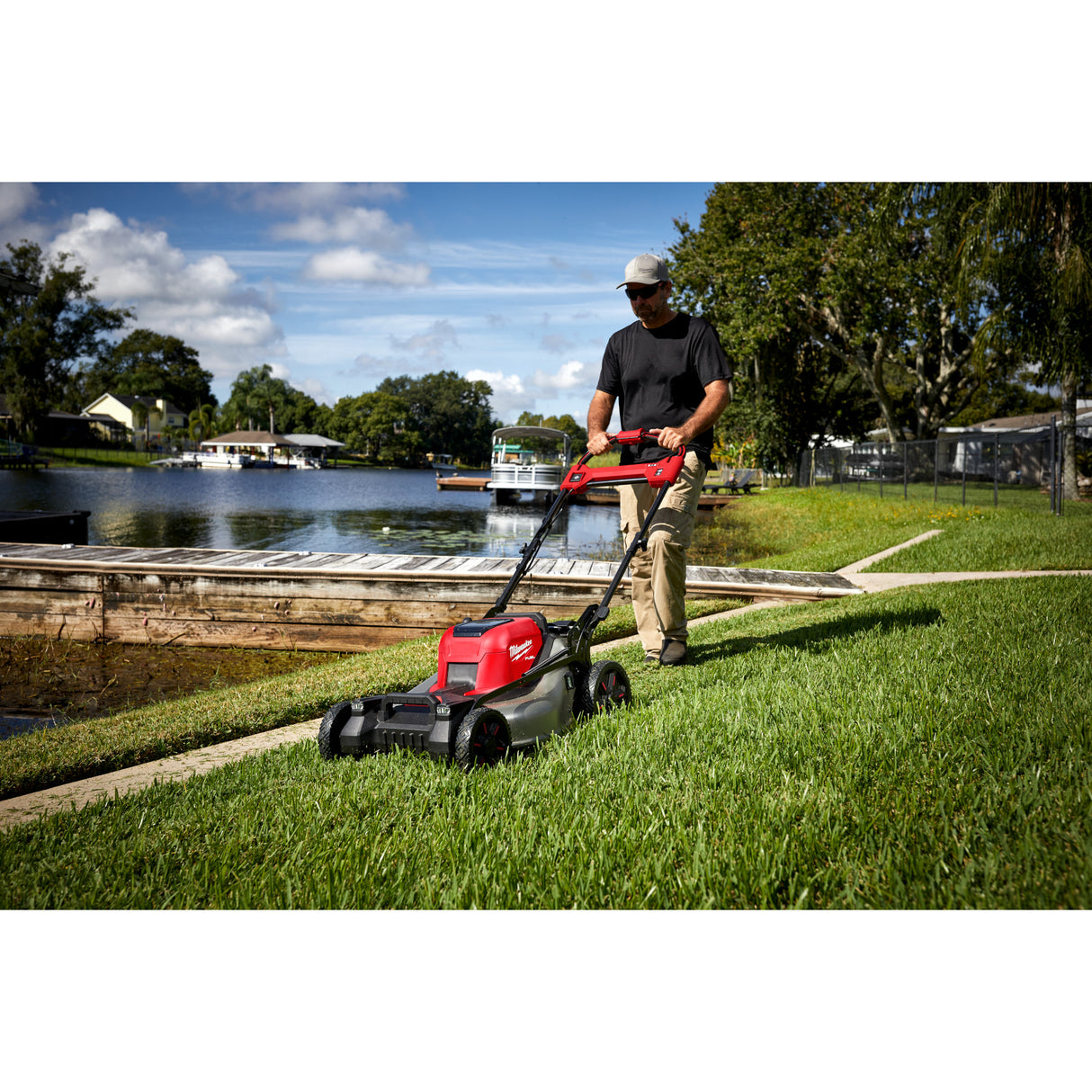 Milwaukee 2823-20 M18 FUEL™ 21" Self-Propelled Dual Battery Mower (Tool Only)