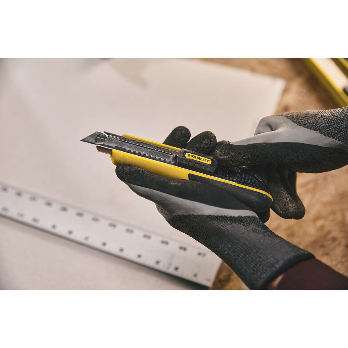 STANLEY® FATMAX® 18mm Cartridge Snap-Off Knife
