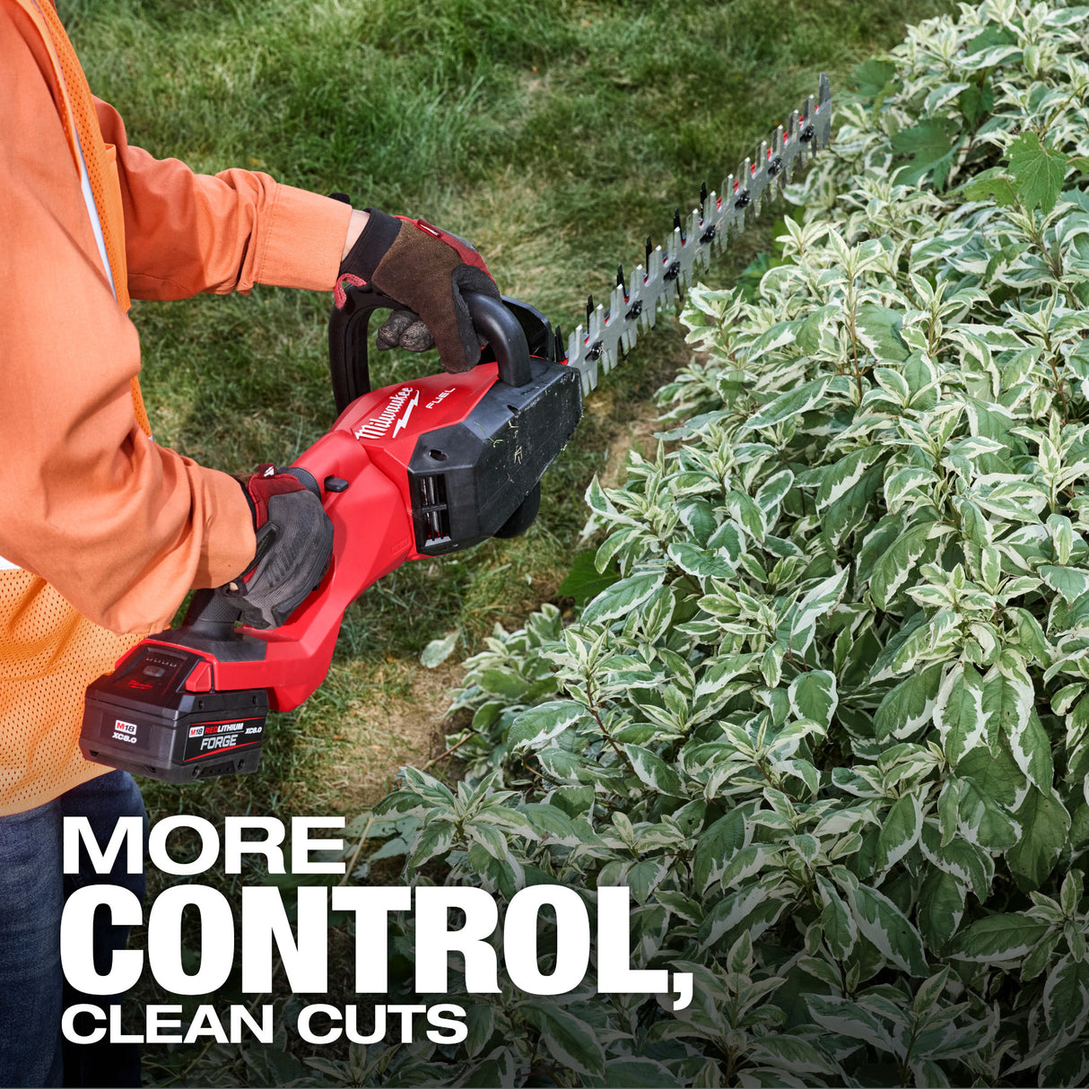 Milwaukee 3033-21 M18 FUEL™ 24" Hedge Trimmer Kit
