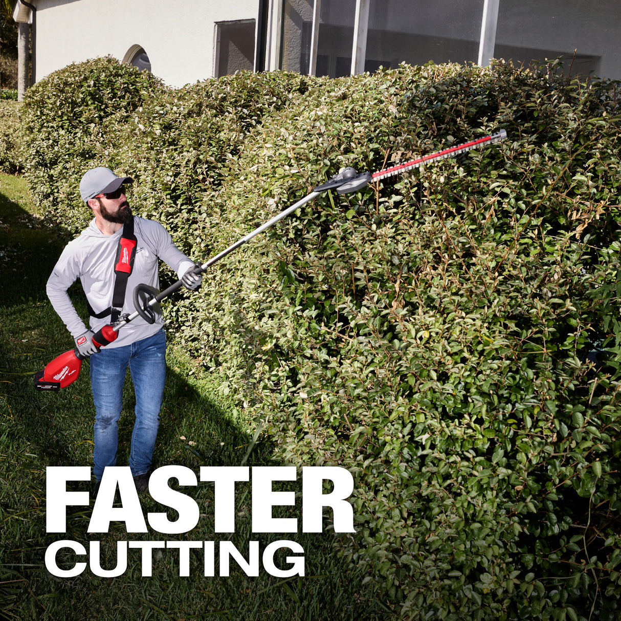 Milwaukee 3035-20 M18 FUEL™ Extended Pole Articulating Hedge Trimmer