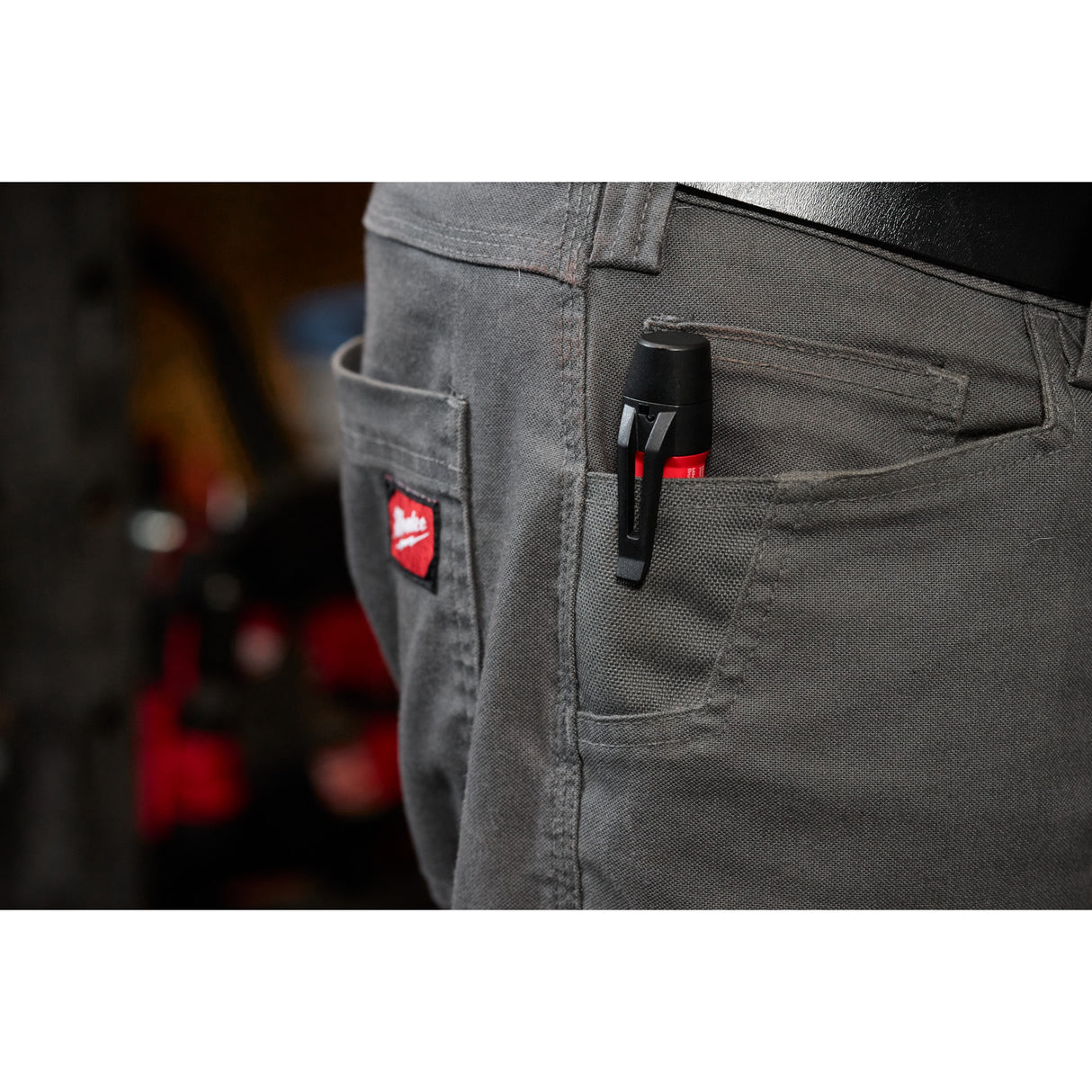 Milwaukee Dual Range Voltage Detector 3208-20