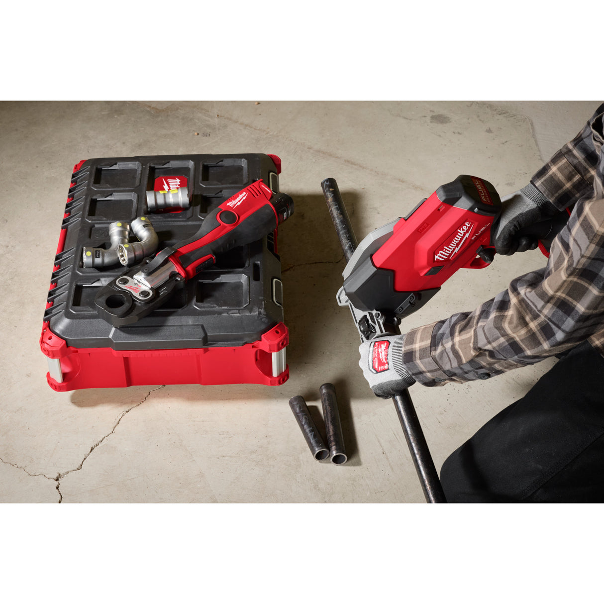 Milwaukee 3469-20 M18 FUEL™ ½”-1” Steel Pipe Cutter