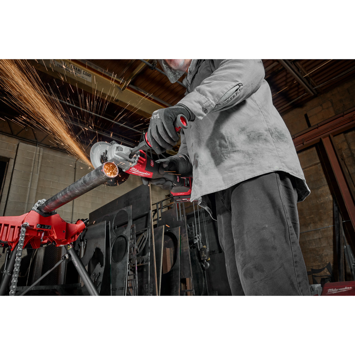 Milwaukee 3676-20 M18 FUEL™ 4 1/2" - 6" Dual Trigger Braking Grinder, Paddle Switch w/ ONE KEY™