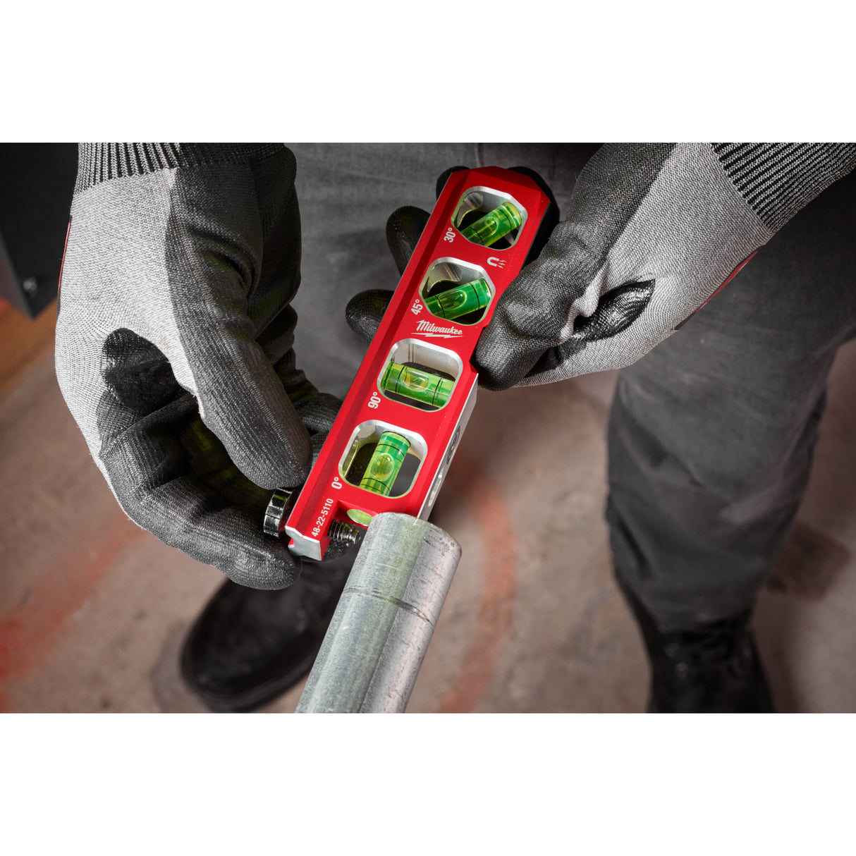 Milwaukee 48-22-5110 6.5” Pipe Lock Billet Torpedo Level