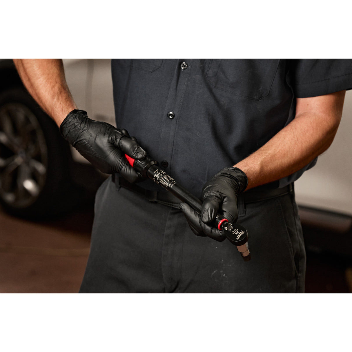 Milwaukee  3/8” Drive Click Torque Wrench (20-100 ft·lbf) 48-22-9202