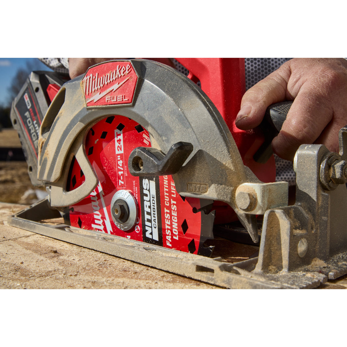 Milwaukee 48-41-0750 7-1/4” 24T NITRUS™ Carbide Framing & Demolition Circular Saw Blade