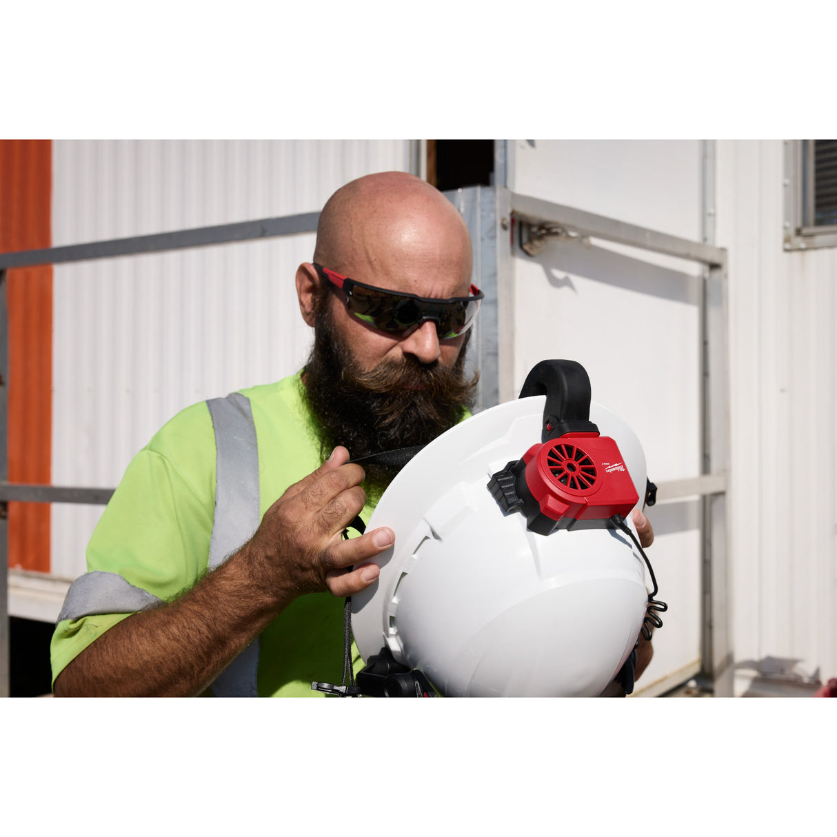 Milwaukee BOLT™ REDLITHIUM™ USB Cooling Fan 48-73-1385