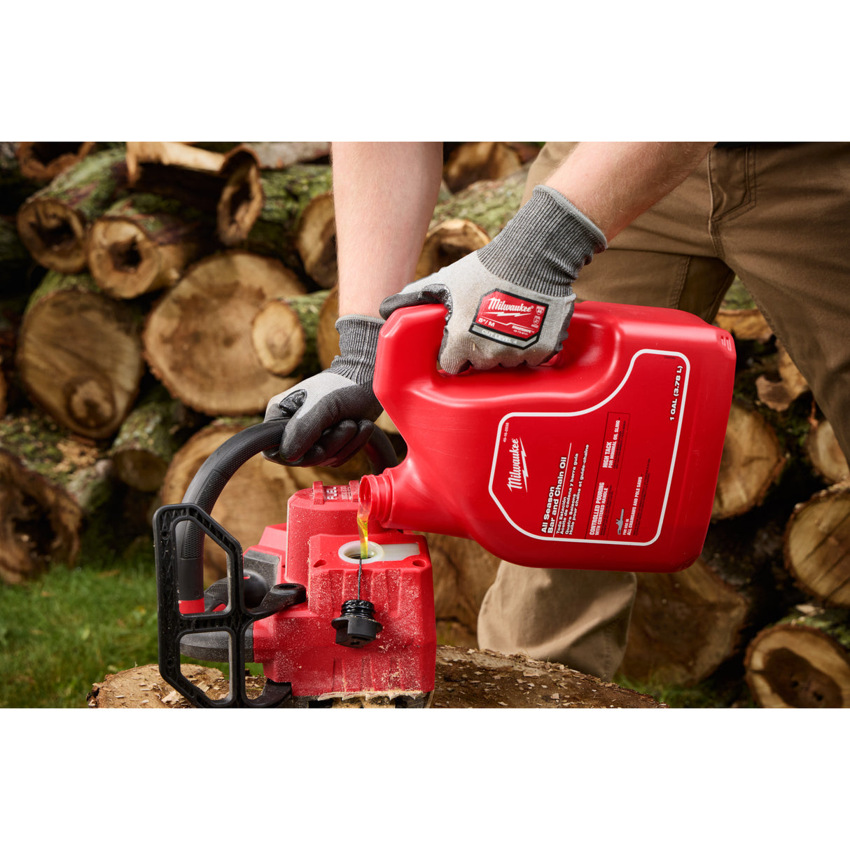 Milwaukee All Season Bar & Chain Oil - Gallon