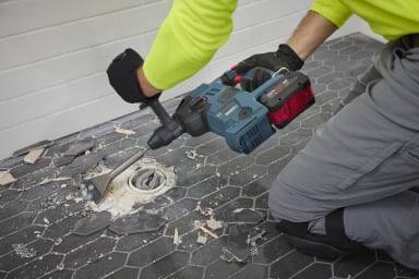 Bosch GBH18V-28CK28 18V Brushless Connected-Ready SDS-plus® Bulldog™ 1-1/8 In. Rotary Hammer