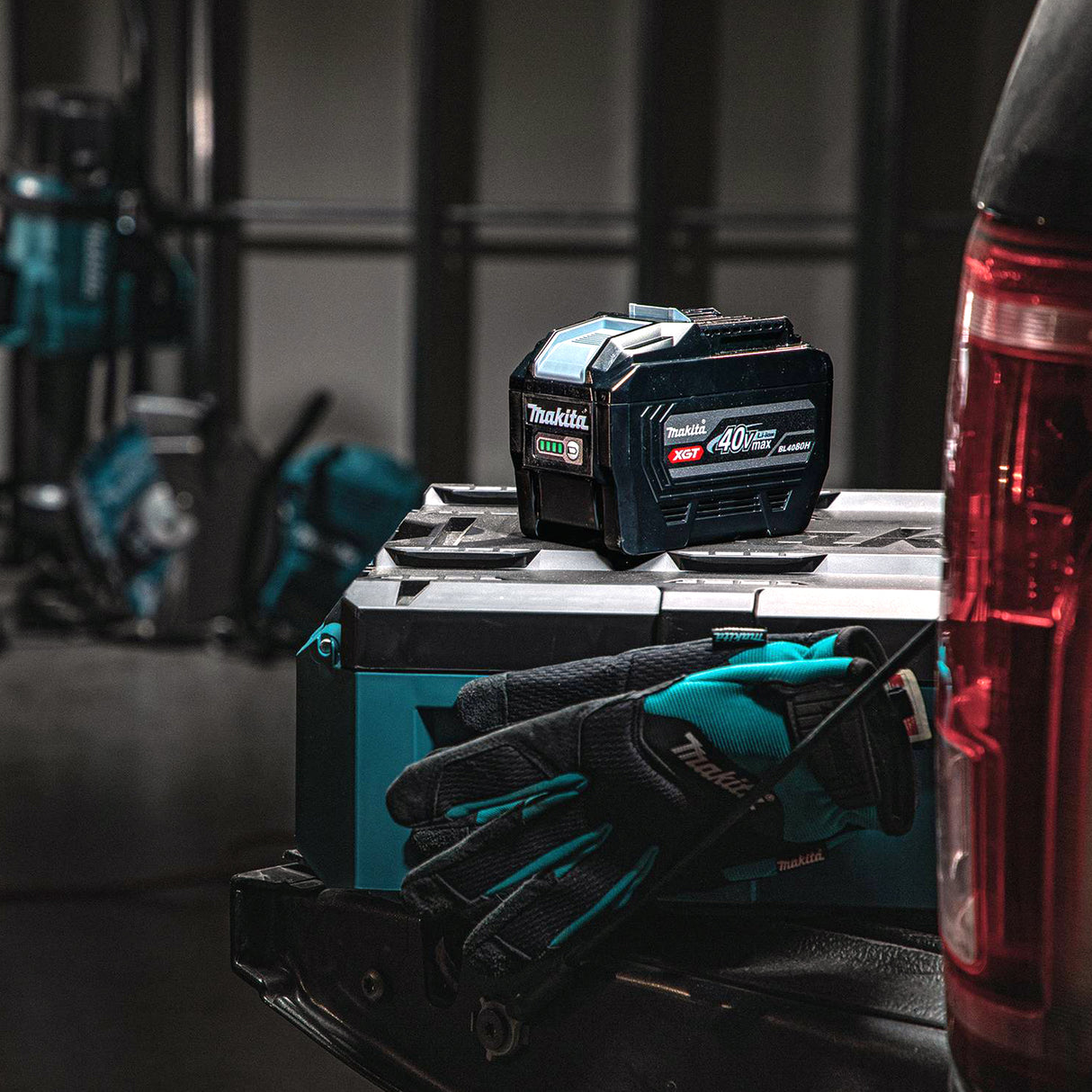 Makita BL4080H 40Vmax XGT Li-Ion High Power Battery, 8.0Ah