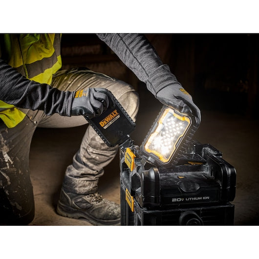 DEWALT DWST08062 TOUGHSYSTEM® 2.0 Adjustable Cordless Work Light